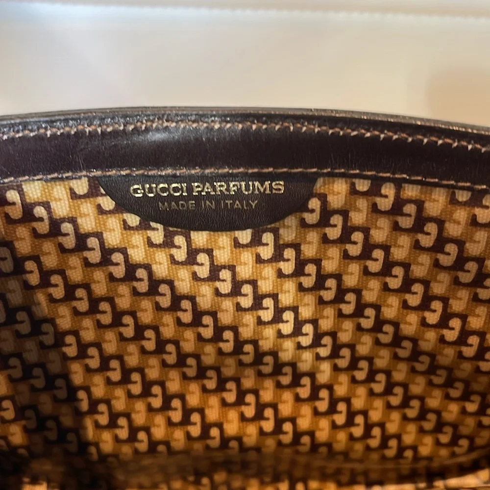 Vintage Gucci Brown Suede Clutch - Picture 8 of 8